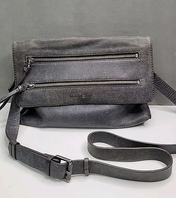 Bolso Bandolera Treasure & Bond Cuero Suave Envejecido Azul Acentos con Cremallera, ¡Bonito! Foto 1 de 4