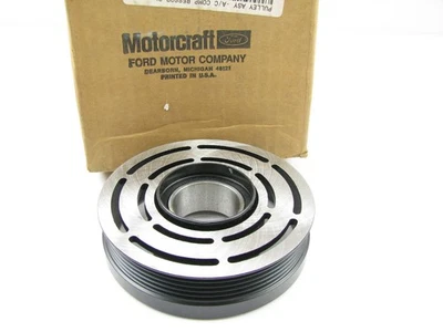 NUEVO - OEM Motorcraft YB-311-A Compresor Embrague Polea de accionamiento Foto 1 de 4