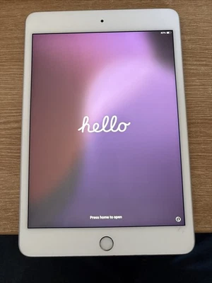 Apple iPad Mini (5th Generation) 64GB, Wi-Fi 4G MUX62B/A - Image 1 of 3