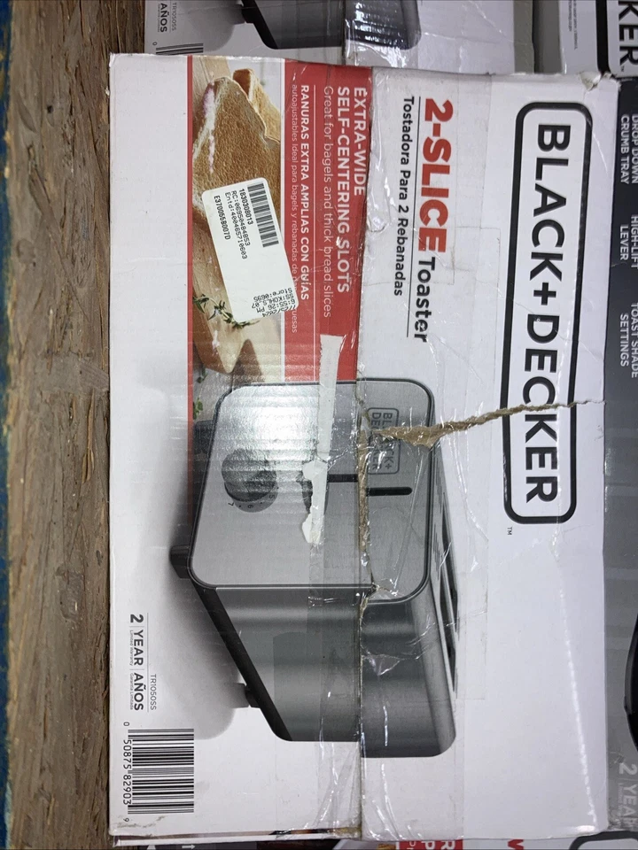 BLACK+DECKER 2 Slice Extra-Wide Self-Centering Toaster Stainless Steel TR1050SS: - Image 1 of 1