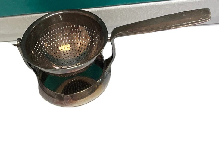 COLADOR DE TÉ ESTACIONARIO DE MESA CHAPADO EN PLATA CHRISTOFLE FRANCE Foto 1 de 4