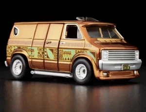 Hot Wheels RLC 1970 Dodge Tradesman Van - Picture 1 of 5