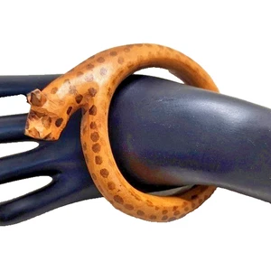 BRACCIALE VINTAGE LEGNO INTAGLIATO A MANO DISEGNO SERPENTE ANIMALE DIPINTO A MANO MACULATO - Foto 1 di 9