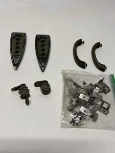 John Bean 1940s Visualiner Alignment Machine Badges Locks Hardware Handles Parts - Picture 1 of 13