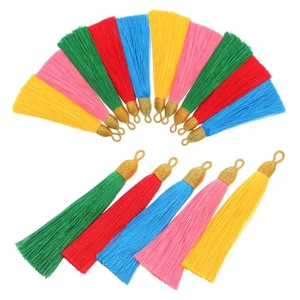 20 Pezzi Ciondoli Nappa Poliestere per Creazione Gioielli Frangia Colorata da Appendere - Foto 1 di 20