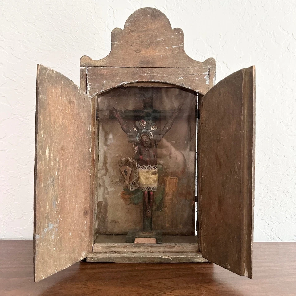 Antiguo Crucifijo Arte Popular Mexicano Nicolás Siglo XIX Viejo Mundo Jesús Católico Foto 1 de 4