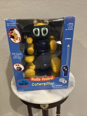 Radio Control Caterpillar Remote Lights & Sounds New in Slightly Damaged Box - Image 1 of 4