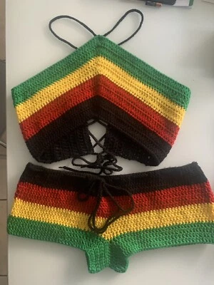 Conjunto de 2 pantalones cortos de ganchillo para mujer en rojo, amarillo, verde negro (colores rasta) Foto 1 de 2