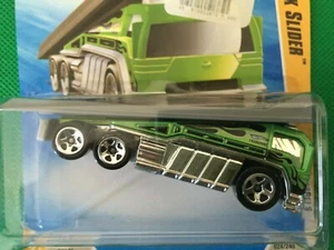 Hot Wheels 2010 New Models 024 Back Slider Car Transporter GREEN  5sp B163 - Picture 1 of 3