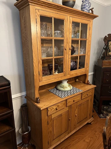 QUALITY Solid Oak TOM SEELEY  2 Pc. Hutch Curio Cabinet China Buffet Cover
