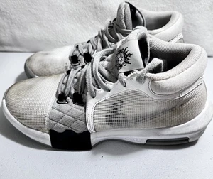 Men’s Nike LeBron Witness Basketball Shoe Size 9.5 - Picture 1 of 8