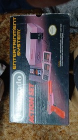 Vintage Nintendo Nes Action Set Duck Hunt Zapper Box Styrofoam Game Console 80s