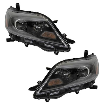 Headlight Assembly Set Driver & Passenger Side Fits 2020 Toyota Sienna - Image 1 of 4