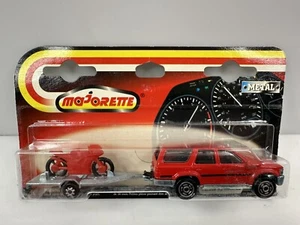 Seltenes Vintage Majorette 300 Toyota 4Runner & Motorrad Set rot Frankreich - Bild 1 von 4