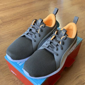 PUMA Carson 2 Casual Jr Junior Shoes Sneaker Size 5C Soft Foam Grey NEW - Picture 1 of 5