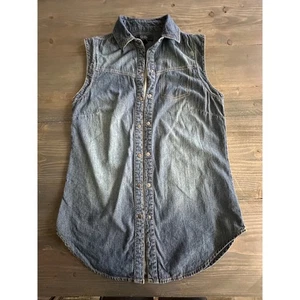 Jessica Simpson Women's Denim Vest Blue Sleeveless Snap Front Western Style Sz S - Picture 1 of 7