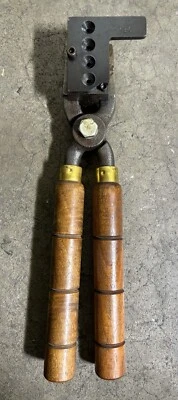 Molde de fundición de bala de 4 cavidades Saeco #130 con asas .452 185 gr. 45 ACP SWC Foto 1 de 4