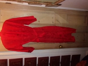 original Chinese dressing gown bright red embroidery on back s/m +belt - Picture 1 of 6