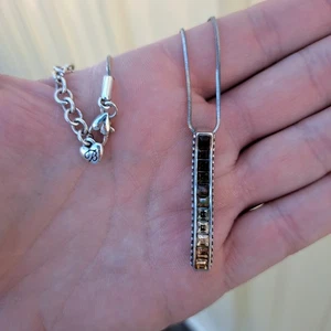 BRIGHTON Spectrum Topaz Hues Ombre Bar Necklace Silvertone Chain Jewelry Heart - Picture 1 of 5