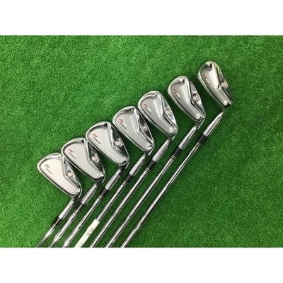 TaylorMade R9 Forged Iron Set 7pcs 5-PW, GW Dynamic Gold Flex S - Image 1 of 4