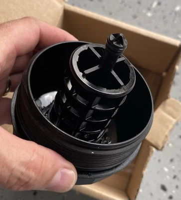 For 2008-2019 BMW X6 Engine Oil Filter Cap 21715FMKF 2009 2010 2011 2012 2013 - Image 1 of 3