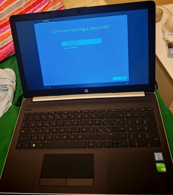 pc portatile usato HP Core I7 - 16gb RAM - Immagine 1 di 4