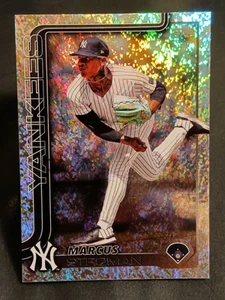 2025 Topps Series 1 - Marcus Stroman #268 Sandglitter - Picture 1 of 3