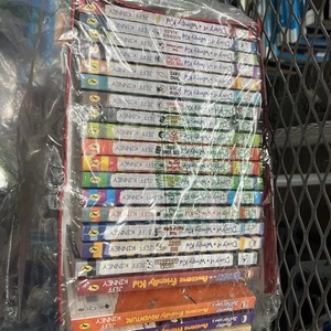 Diary of A Wimpy Kid Complete box set 22 books Puffin Books - Picture 1 of 6