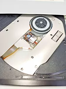 Toshiba Samsung TS-U333A/DETH DVD ROM - Picture 1 of 4