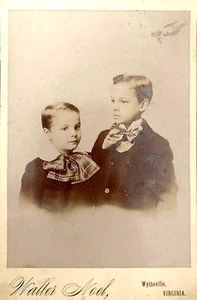 THE GOODWIN BROTHERS, WYTHEVILLE, VIRGINIA ANTIGUO GABINETE TARJETA FOTOGRAFÍA - Imagen 1 de 2