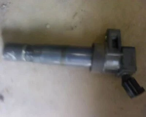 Coil/Ignitor Fits 09-16 GENESIS 105253 - Picture 1 of 12