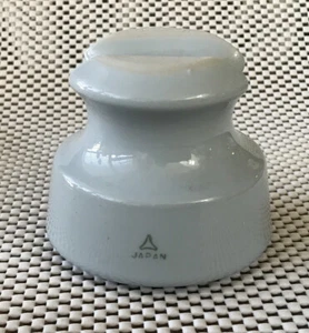 VINTAGE GRAY / BLUE PORCELAIN INSULATOR ~ MARKED JAPAN ~ SADDLE TOP - Picture 1 of 8