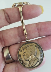 Vintage JFK John Kennedy Round 1-3/16" Fob Gold Tone KeyChain Ask Not Speech - Picture 1 of 5