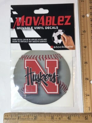 Calcomanía de vinilo móvil con logotipo de Nebraska Cornhuskers Huskers NCAA béisbol universitario Foto 1 de 2