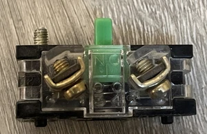 General Electric CR104-PXC1 Contact Block CR104PXC1 GE CR104P NO - Picture 1 of 1