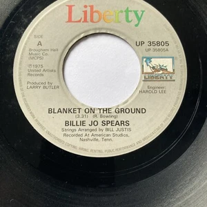1975 BILLIE JO SPEARS 7" 45 BLANKET ON THE GROUND / COME ON HOME LIBERTY UP35805 - Foto 1 di 1