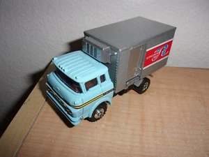 Shinsei Mini Power GMC Cabover Refrigerator Box Truck Blue 1:60 - Picture 1 of 5