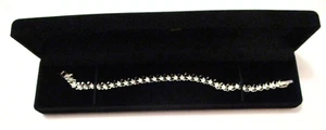 BRAND NEW BRET ROBERTS GENUINE SWAROVSKI 8" CRYSTAL BRACELET JEWELRY with CASE - Picture 1 of 5