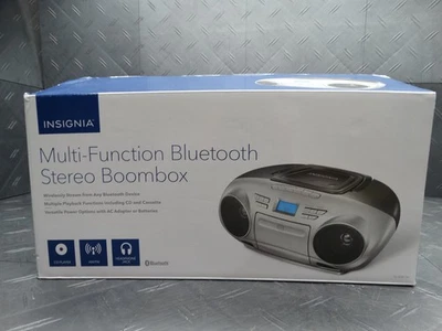 Insignia NS-BBBT20 Radio AM/FM Portátil CD Boombox con Bluetooth - Plateado/Negro Foto 1 de 4