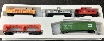 5 trenes modelo TYCO HO ~ vagón de carga vagón cisterna furgón furgón furgón furgón rojo de colección Foto 1 de 4