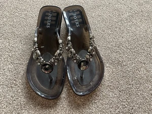 Pavers Diamanté Sandals / Flip Flops Size 5 - Picture 1 of 9
