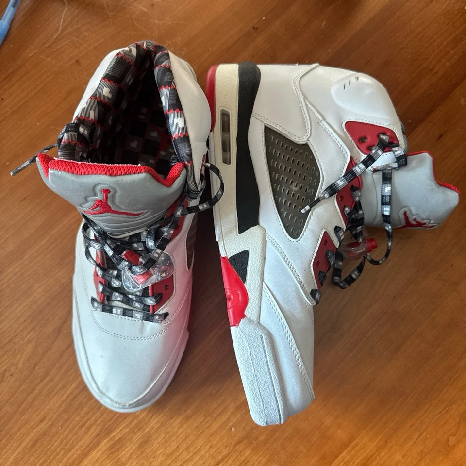 Jordan 5 Retro Quai 54 (2021) apenas usado sin caja Foto 1 de 4