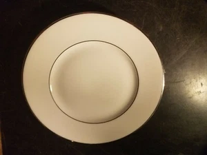 Towne Fine Bavaria China Germany Desire 23093 Brotteller 6 1/4 Zoll - Bild 1 von 4