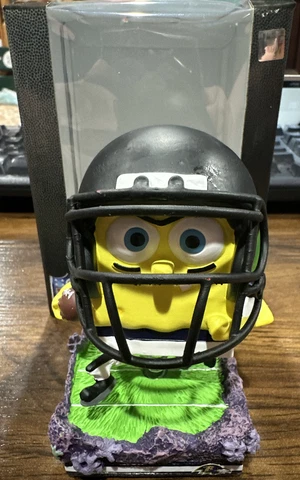 SpongeBob Squarepants Baltimore Ravens Gridiron Great FoCo Mini Bobblehead NFL Cover