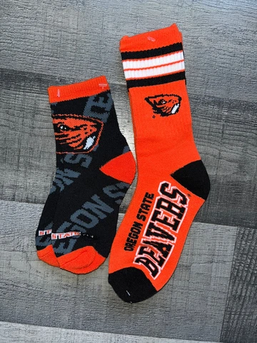 2 PAIR SET OREGON STATE BEAVERS NCAA COLLEGE TEAM LOGO KIDS YOUTH SOCKS Q Cover