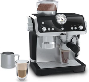 De'Longhi Toys. Barista Coffee Machine. Toy Kitchen Playset for Kids with Moving - Picture 1 of 11