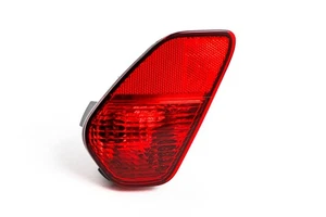 Mitsubishi Outlander Rear Fog Light Left 15- Bumper Lamp Driver LHD - Picture 1 of 12