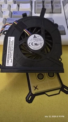 DC BRUSHLESS MODEL BUB0812D Delta Electronics 12V Fan 4 Pin - Image 1 of 4