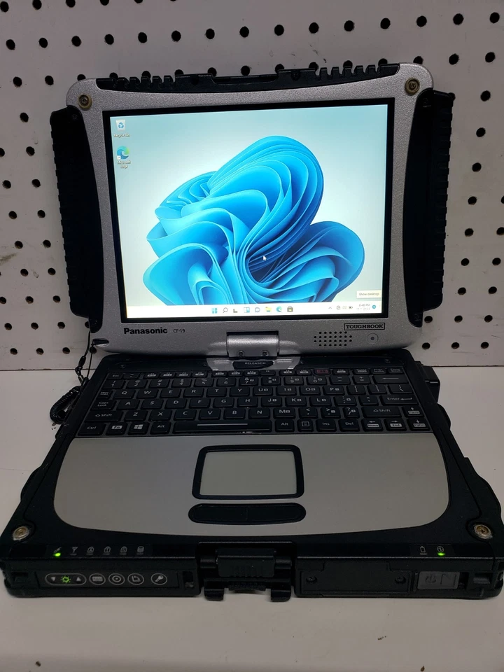 Panasonic Toughbook CF19 MK7 Core i5 3340M 2.7GHz 16GB RAM 480GB SSD Win 11P Pro - Image 1 of 4