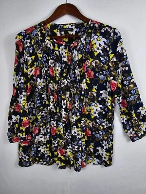 Blusa Floral Plisada Banana Republic Floral Top L Foto 1 de 4